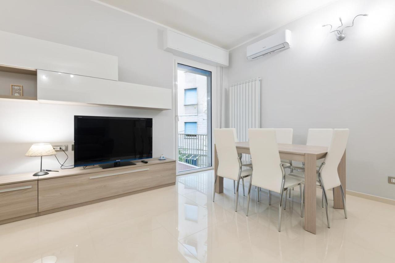 Appartement Modern Flat 250 Mt From The Sea - Albissola Marina Extérieur photo