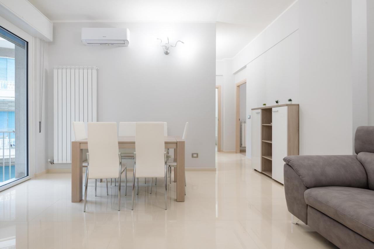 Appartement Modern Flat 250 Mt From The Sea - Albissola Marina Extérieur photo