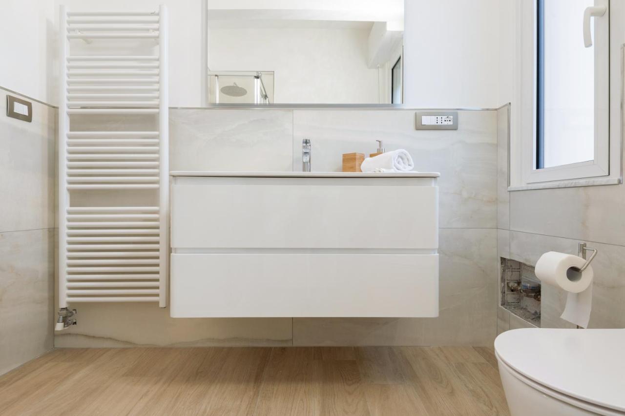 Appartement Modern Flat 250 Mt From The Sea - Albissola Marina Extérieur photo